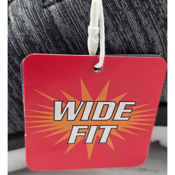 Skechers Slip-Ins, Air-Cooled Memory Foam Comfort, Black/Gray Size 9 Wide Fit - Picture 9 of 12